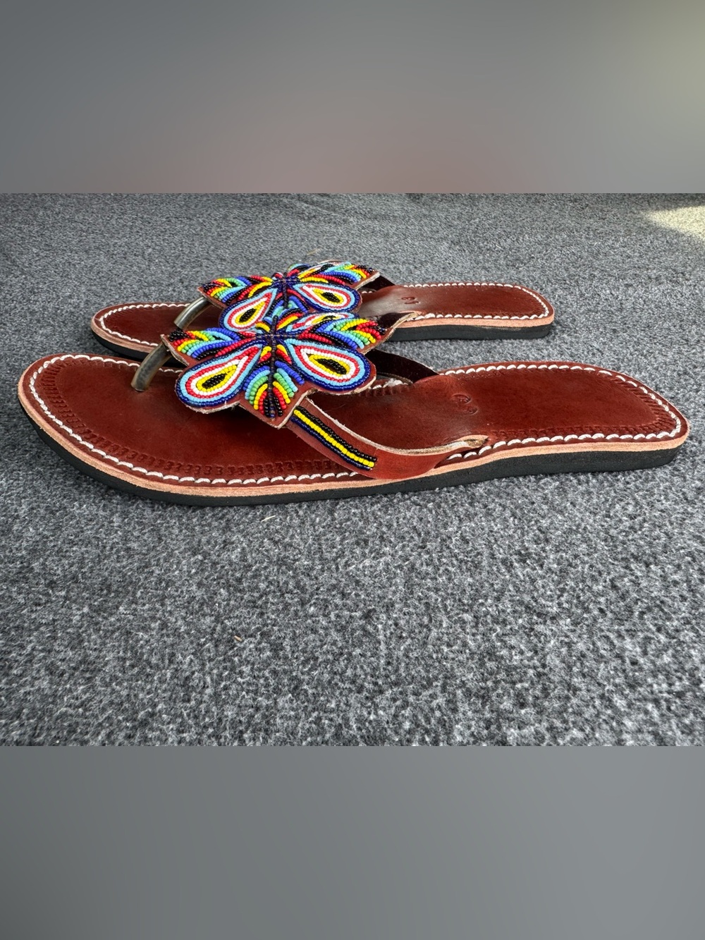 Women’s Brown Leather Beaded Floral Thong Sandals Sz 43 Boho Hippie Slip-On